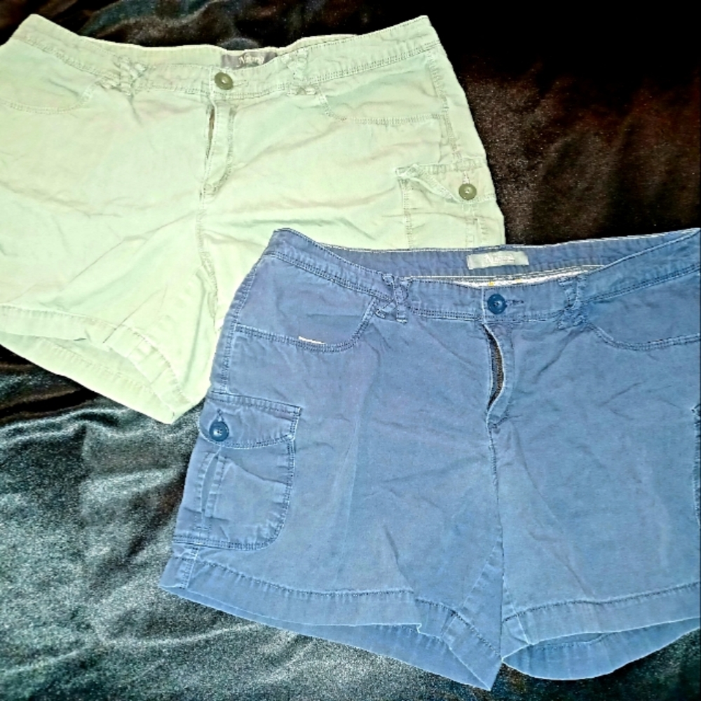 Women's Cargo Shorts Size 12
